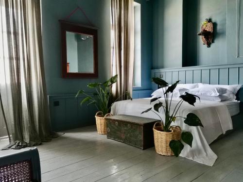 1900 Hotel – Symi, AZ