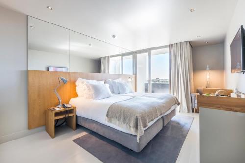 2 twin beds