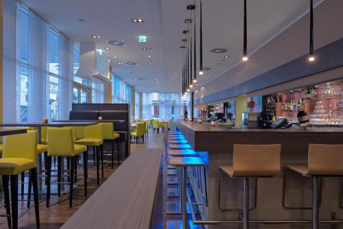 Bar/lounge, Park Inn By Radisson Linz in Linz