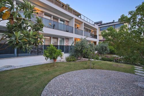  Elia Apartments in Side
