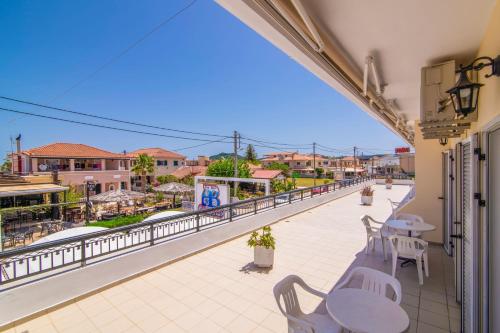 SunBliss Studios & Apartments 3