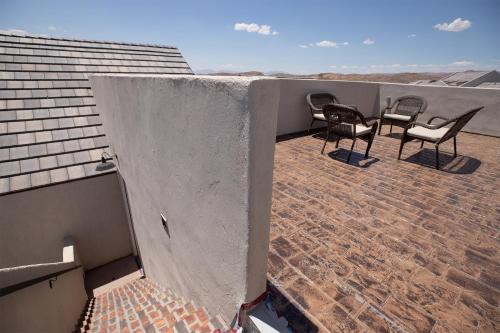 The Cosette - Brand New Luxury Home With Rooftop Deck