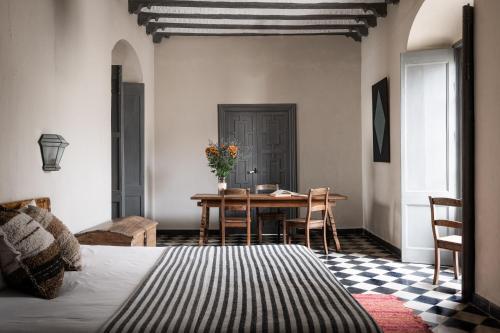 Three-Bedroom Apartment image 10