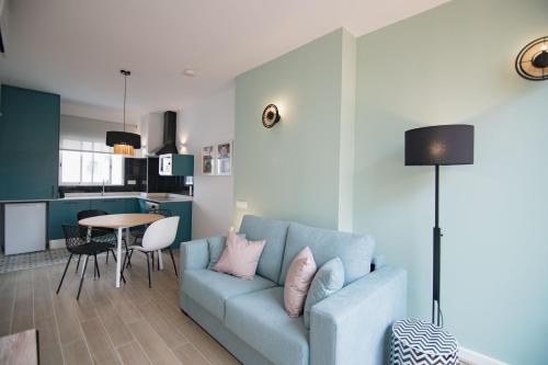 One-Bedroom Apartment with Terrace image 2