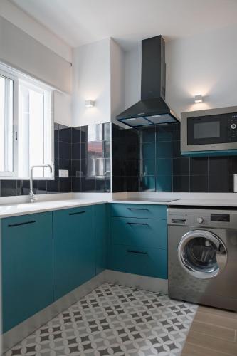 One-Bedroom Apartment with Terrace image 5