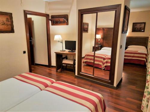 Hotel Urogallo - image 13
