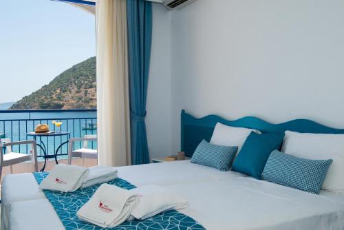 Knossos Hotel