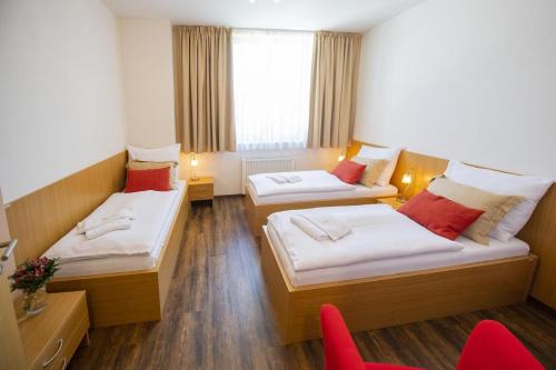 Hotel Berounka Room Type - Standard Triple Room