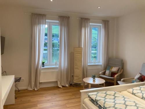 . Apartment Hallenbach