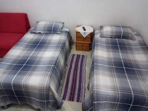 kitnet Maysa em Benfica RJ in Del Castilho