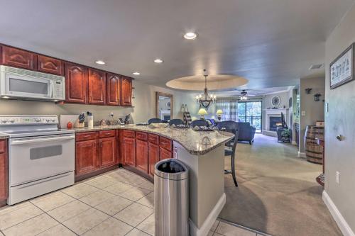 Bootleggers Hideaway - Tranquil Dtwn Condo! - image 6