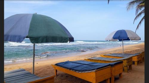 Hansa Surf Hotel in Hikkaduwa