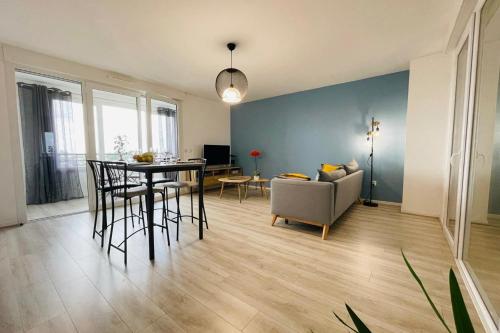 Bright apartment in a new building with garage - Location saisonnière - Tours