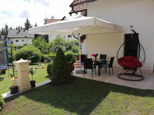 Studio with Terrace image 7