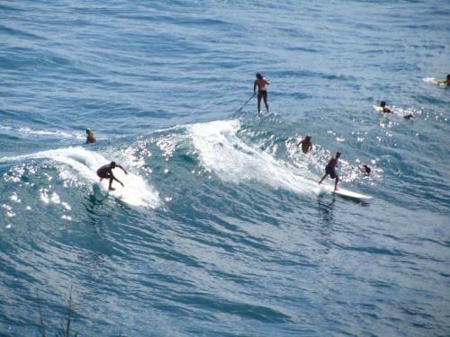 Hale Kai Hawaii Suites - Bamboo Room - main image