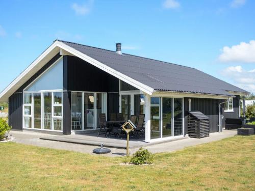 6 person holiday home in Brovst