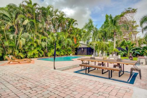 Breathtaking House and Backyard Near Wilton Manors Fort Lauderdale