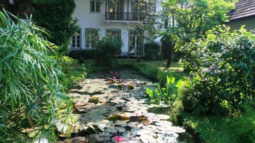 Old Harbour Hotel – Cochin, NE