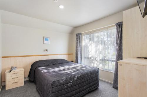 Kaikoura Gateway Motor Lodge - Tap to explore photos