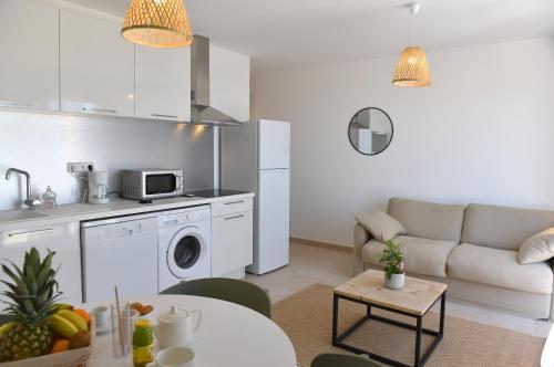 Residence Marina di Bravone - appartement 6 personnes (5 adultes max.) Vue Mer 1er etage N14