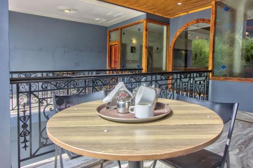 Woodstock Inn Manali 800 Mtrs from Mall Road – Manali, PA