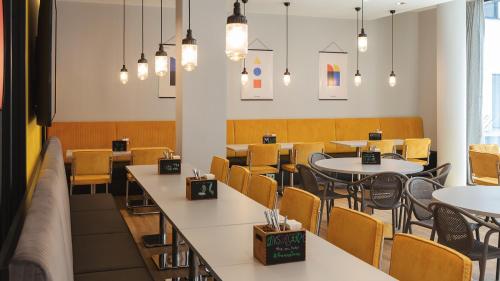 Holiday Inn - the niu, Form Stuttgart Feuerbach by IHG, Stuttgart (Foto 6)