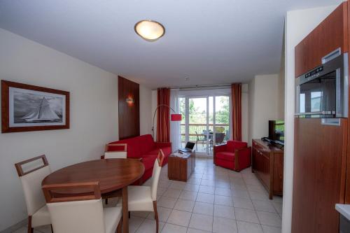 Goélia Mandelieu Riviera Resort 5