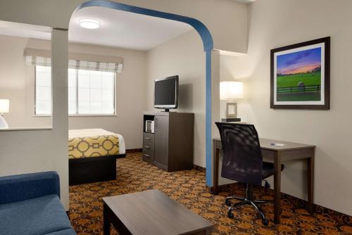 Baymont by Wyndham Winchester - image 6