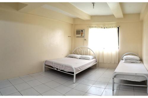 OYO 800 Ddd Habitat Dormtel Bacolod