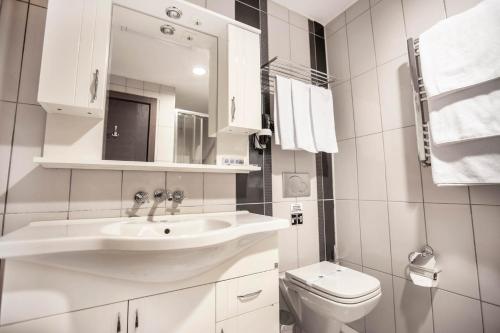 Highway Otel - image 4