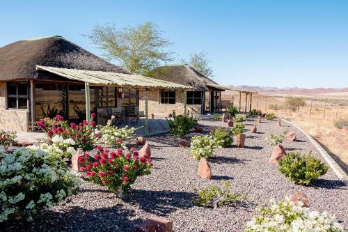 Jardin, Mountain View Villa in Maltahohe