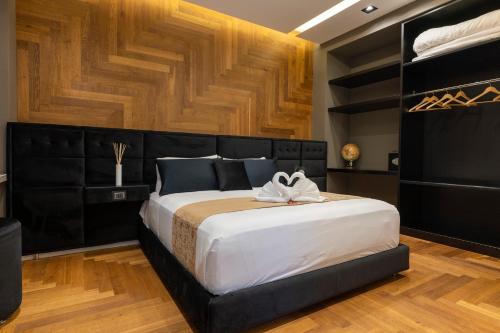 B&Z LUXURY
