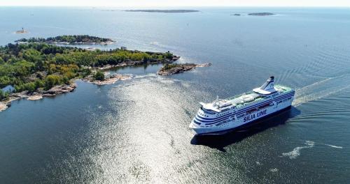 Exterior view, Silja Line ferry - Helsinki to Stockholm in Ullanlinna