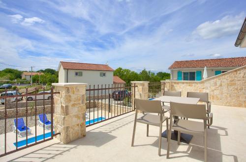 Villa Zala in Rasopasno