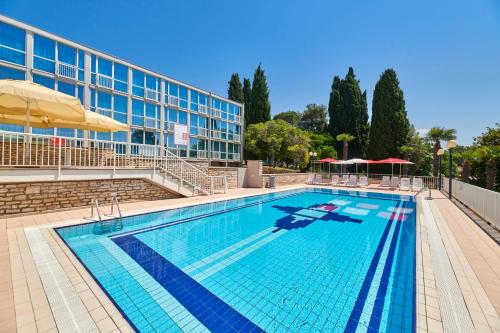 Hotel Zorna Plava Laguna - image 8