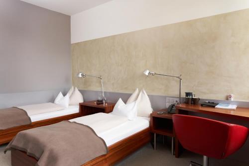 Hotel Maxlhaid - image 6