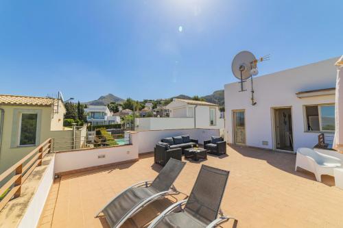 Villa with Private Pool image 1