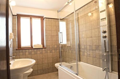 Hotel & Restaurant Pahor