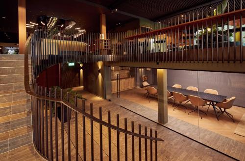 Met Hotel Amsterdam - image 10