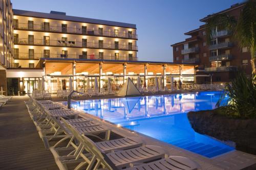 泳池, 帕皮布勞酒店 (Papi Blau) in 瑪麗格馬特德瑪