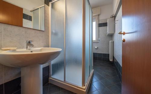Studio Apartment image 2