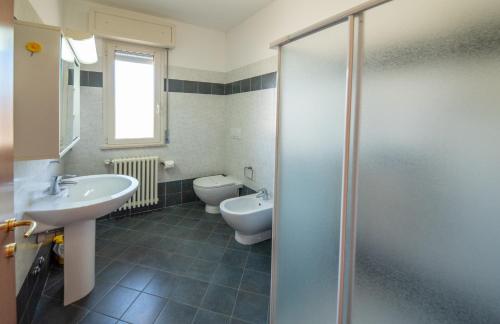 Studio Apartment image 3