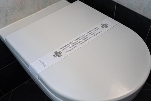 Studio Apartment image 2