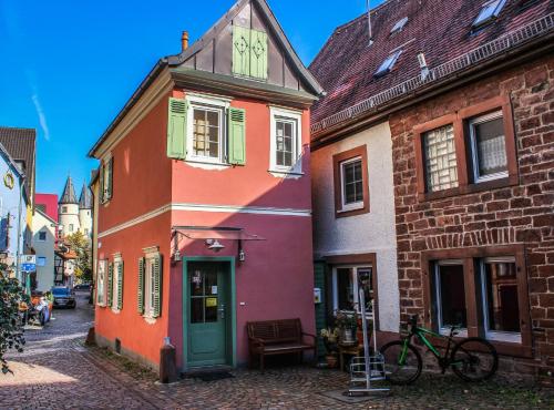 Weekly Boardinghouse Weekly Boardinghouse