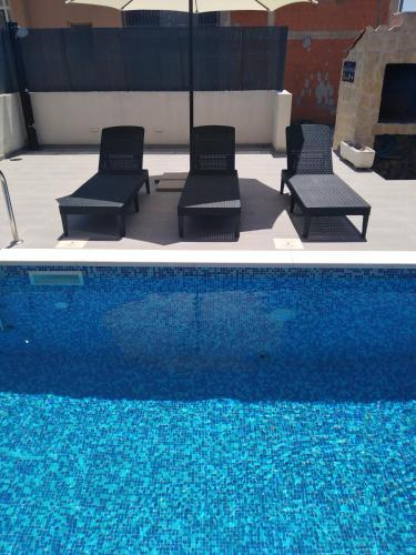 Apartment with Sea View image 2