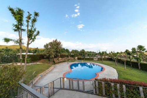 Úszómedence, Bungalows - Camping El Solsones in Solsona