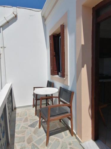 Iekārtas, KALLIOPIS STUDIO in Olympos (Dodecanese)