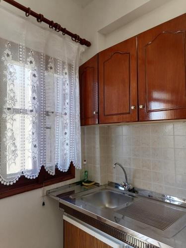 virtuve, KALLIOPIS STUDIO in Olympos (Dodecanese)