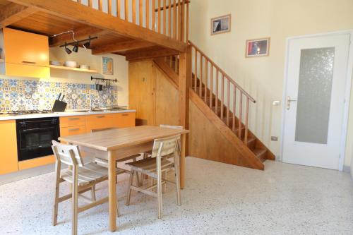 Apartment with Balcony image 9