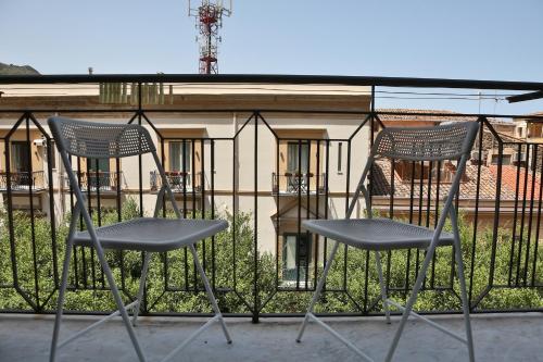 Apartment with Balcony image 6